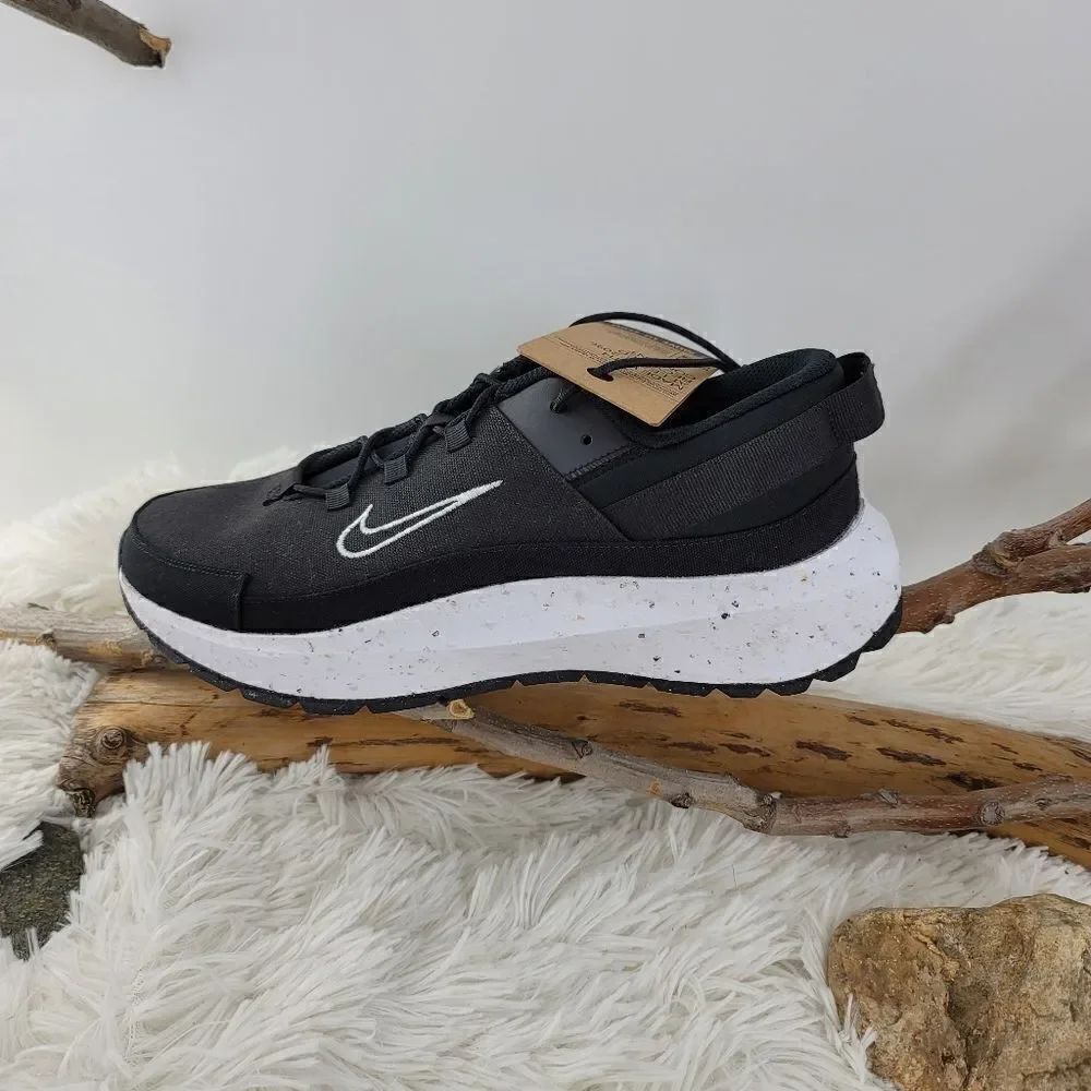 Nike crater remixA black and white
